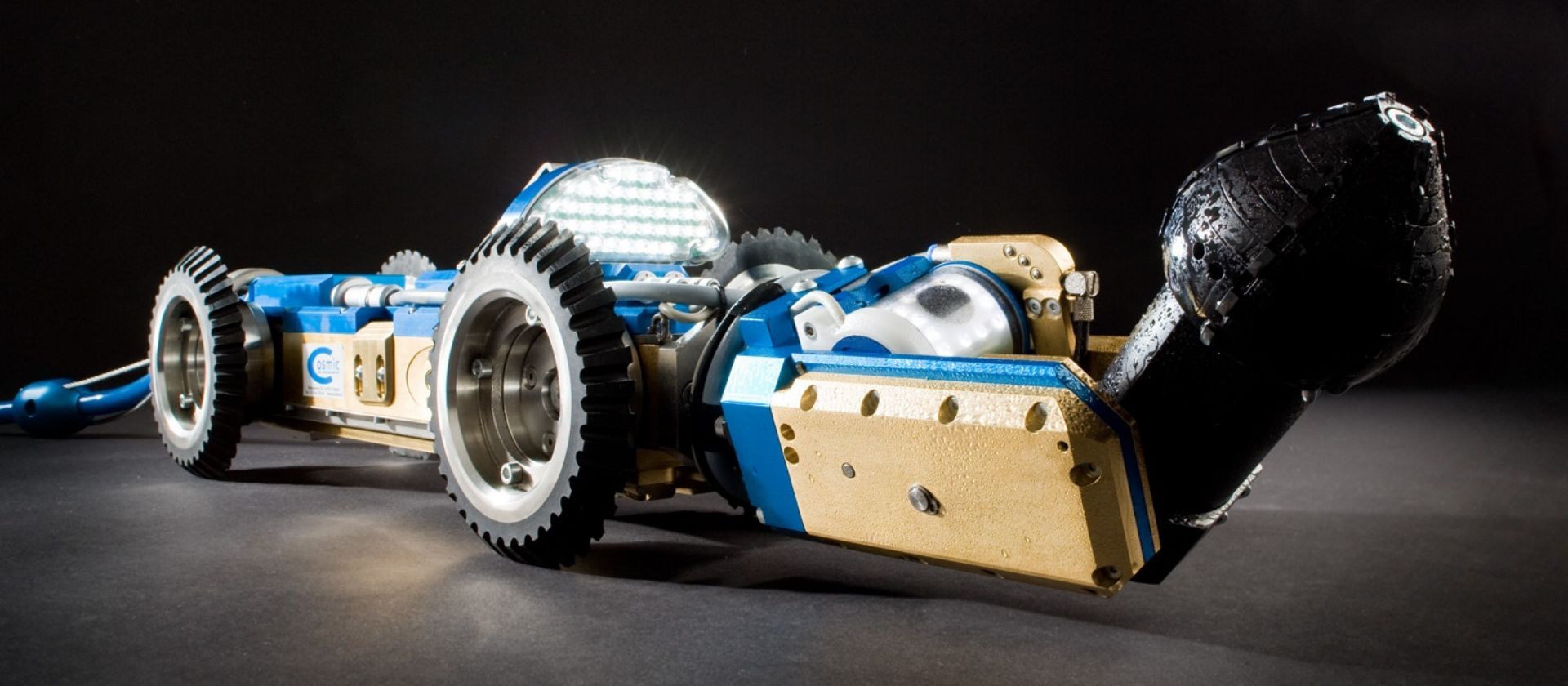 cosmic start kontakt 1 1920x840px